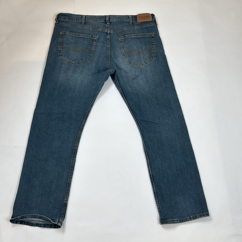 Levi’s Signature Men’s Jean 38/28 S51 Straight Blue Distressed - Picture 2 of 8